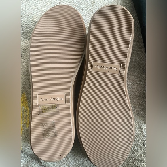 Acne Studios glittery metallic sneakers - Picture 2 of 4